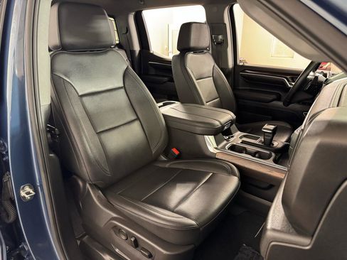 Used 2024 GMC Sierra 1500 SLT w/ SLT Premium Plus Package image 43