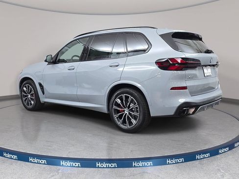 New 2026 BMW X5 xDrive50e w/ Executive Package AWD/4WD image 7