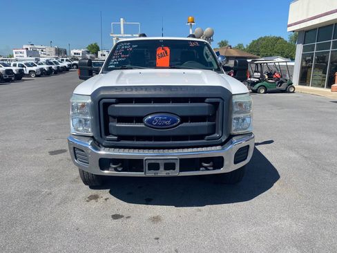 Used 2016 Ford F350 XL AWD/4WD image 2