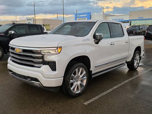 New 2026 Chevrolet Silverado 1500 High Country image 3