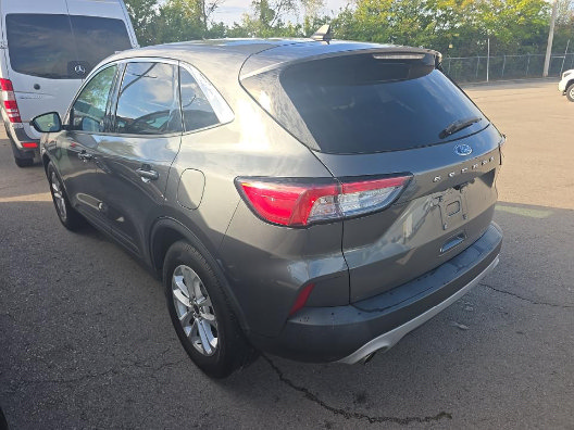 Used 2021 Ford Escape SE w/ Convenience Package FWD image 7