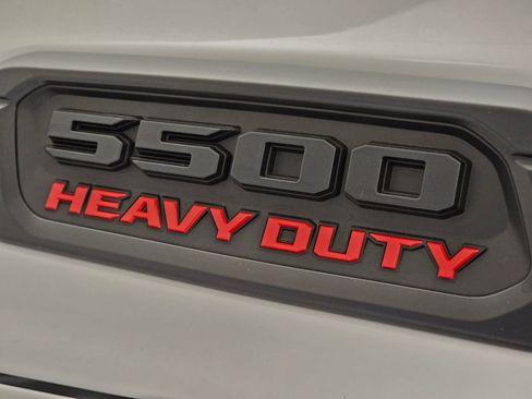 New 2026 RAM 5500 Tradesman AWD/4WD image 33