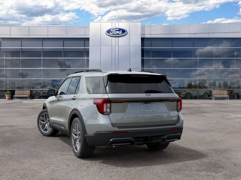 New 2027 Ford Explorer ST-Line w/ Premium Package AWD/4WD image 8