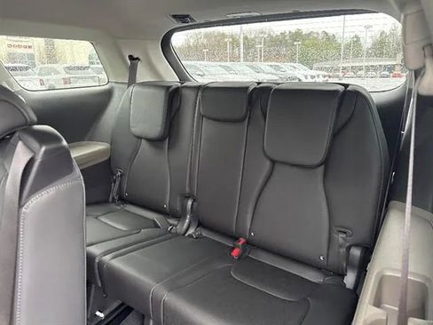New 2026 Kia Carnival FWD image 15