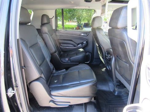 Used 2015 GMC Yukon XL SLT w/ Open Road Package image 16