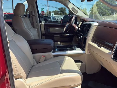 Used 2018 RAM 2500 Laramie AWD/4WD image 14