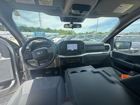 Used 2022 Ford F150 XLT AWD/4WD image 22