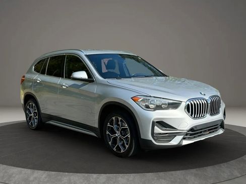 Used 2020 BMW X1 sDrive28i w/ Convenience Package image 3