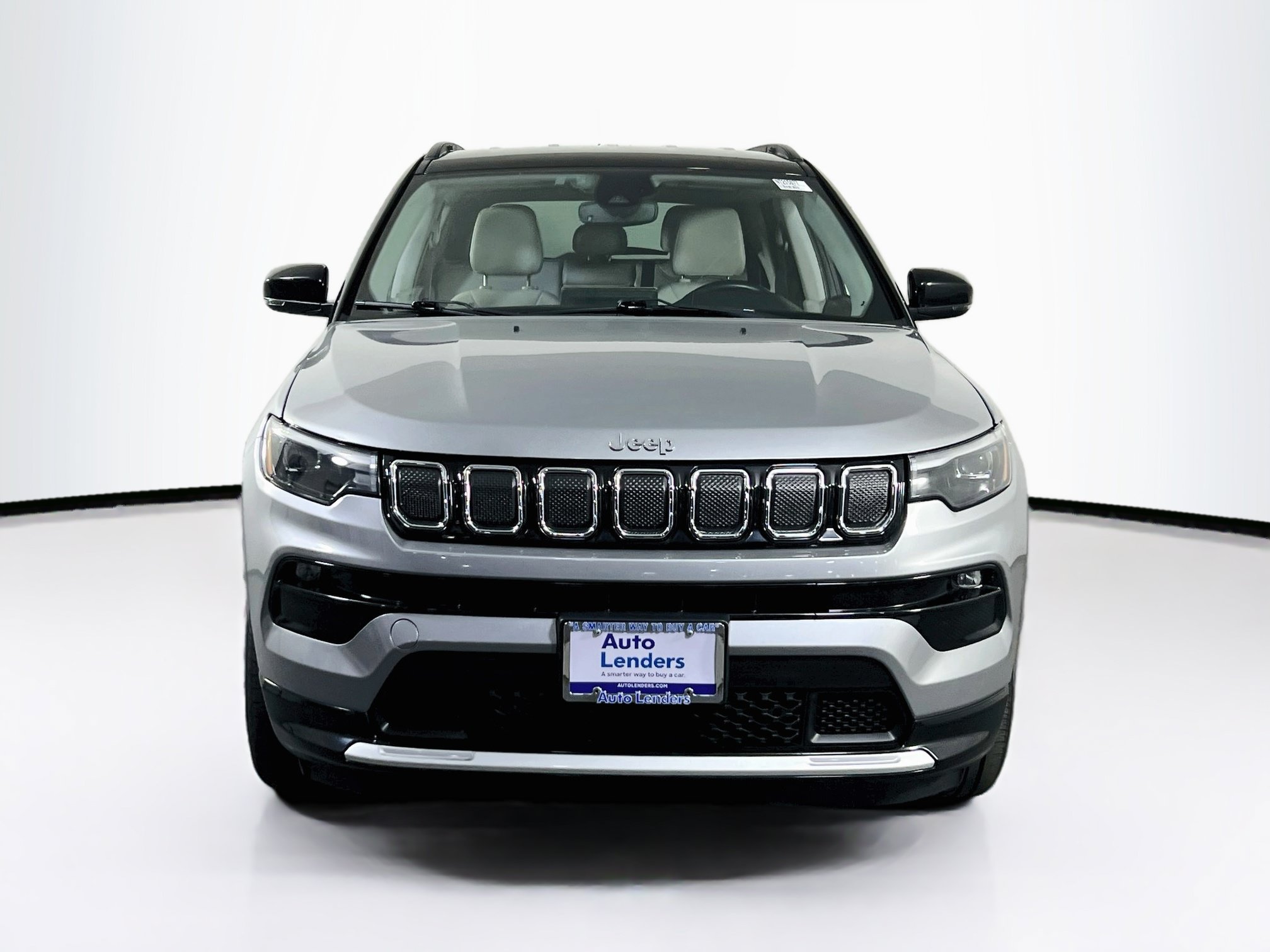 Used 2022 Jeep Compass Limited w/ Elite Group AWD/4WD image 2