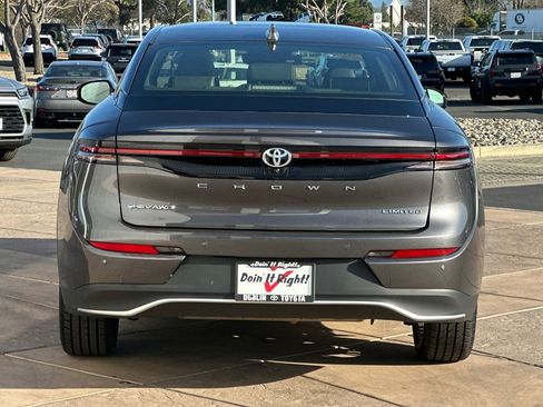 Certified 2024 Toyota Crown Limited image 6