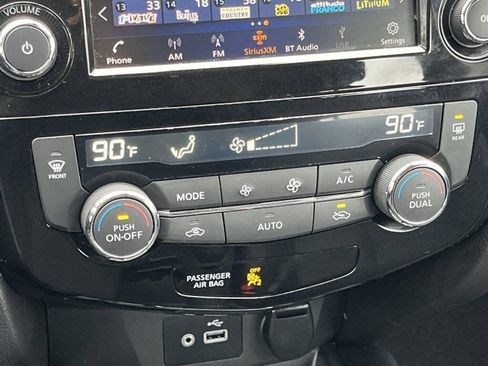 Certified 2022 Nissan Rogue Sport SL w/ Premium Package image 5