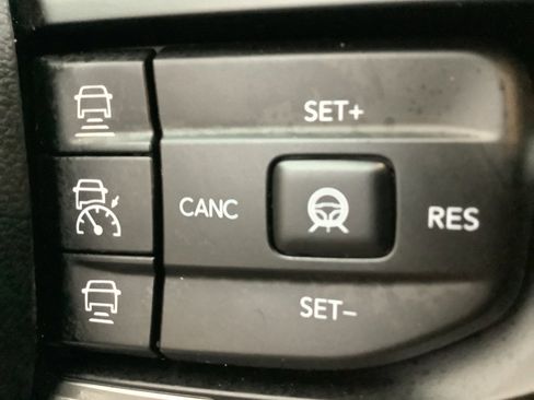 New 2026 Jeep Cherokee Laredo AWD/4WD image 17