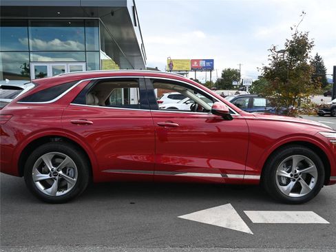 New 2026 Genesis GV70 2.5T Advanced image 5