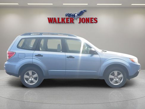 Used 2012 Subaru Forester 2.5X w/ Alloy Wheel Pkg image 2