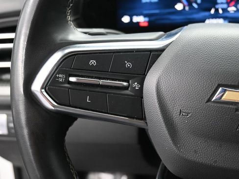 Used 2024 Chevrolet Traverse LT FWD image 38