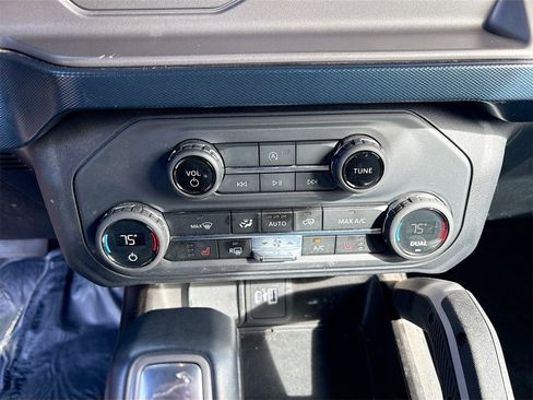 Used 2023 Ford Bronco Outer Banks image 16