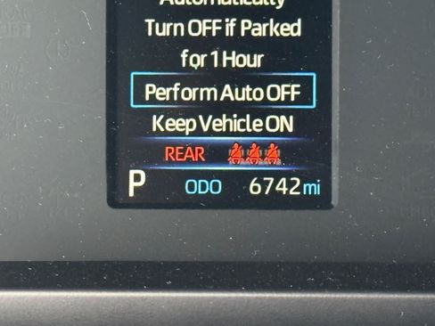 Used 2025 Toyota Tundra SR5 AWD/4WD image 20