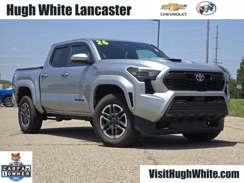 Used 2026 Toyota Tacoma TRD Sport AWD/4WD image 2