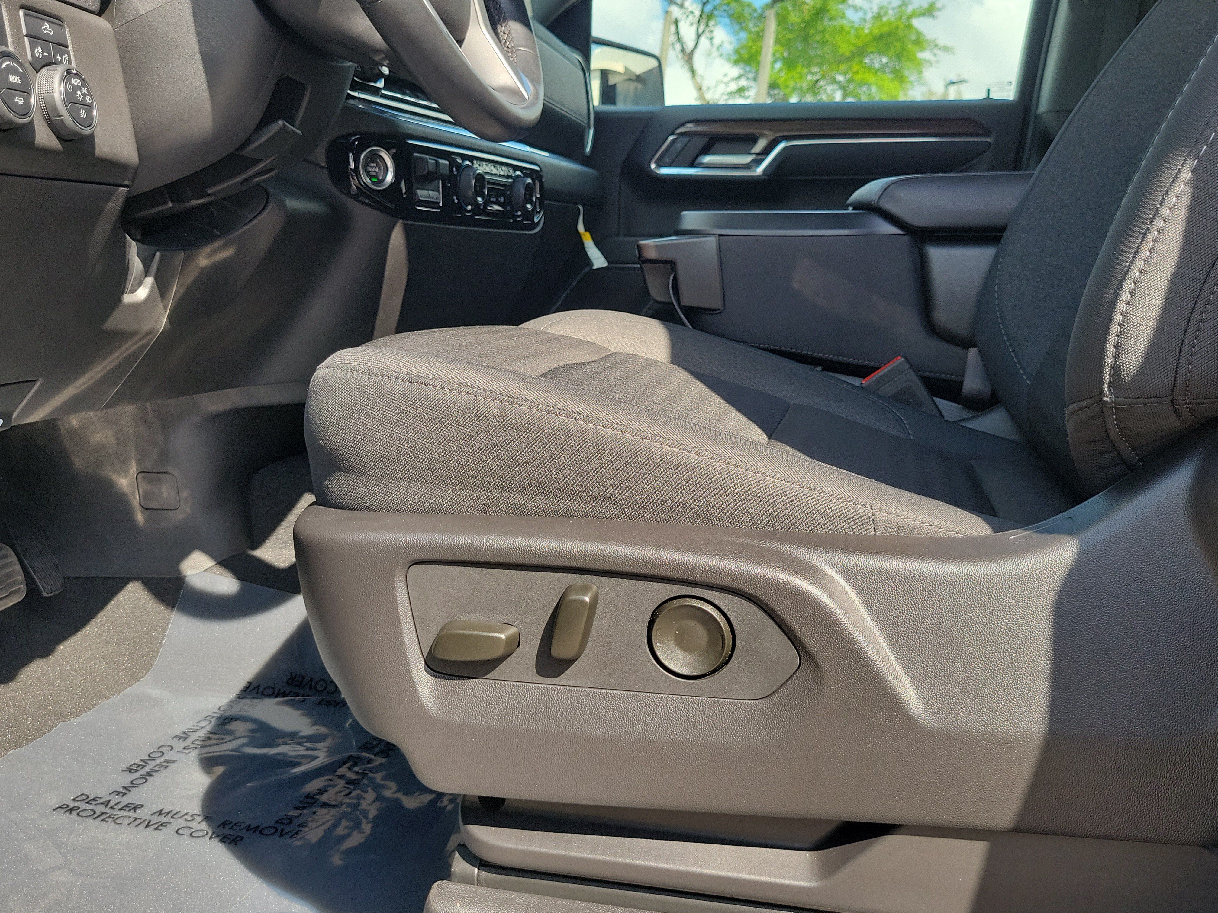 Used 2024 Chevrolet Silverado 1500 RST RWD image 13