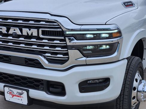 New 2026 RAM 3500 Longhorn image 9