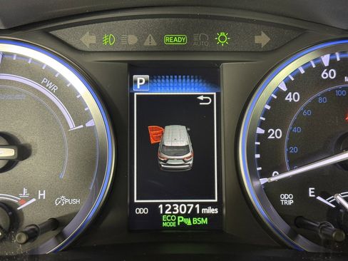 Used 2018 Toyota Highlander Limited image 20