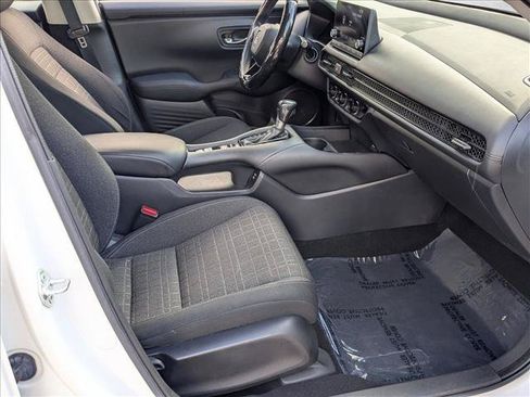 Used 2024 Honda HR-V LX image 21