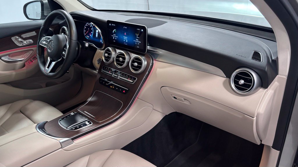 Certified 2021 Mercedes-Benz GLC 300 4MATIC image 17