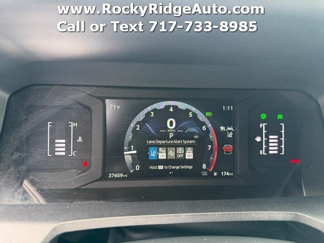 Used 2025 Toyota 4Runner SR5 AWD/4WD image 20