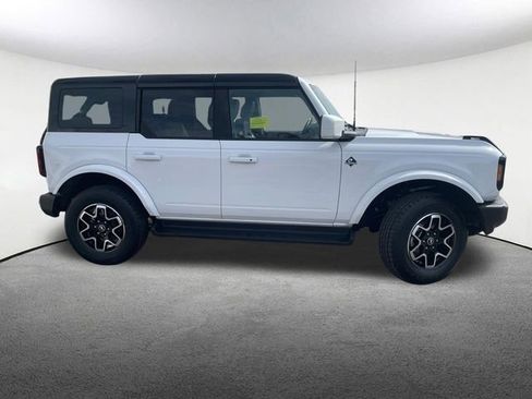 Certified 2025 Ford Bronco Outer Banks AWD/4WD image 13