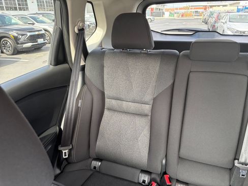 Used 2025 Nissan Rogue SV FWD image 41