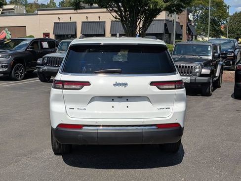 Certified 2022 Jeep Grand Cherokee L Limited AWD/4WD image 4