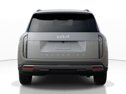 New 2027 Kia Telluride S image 5