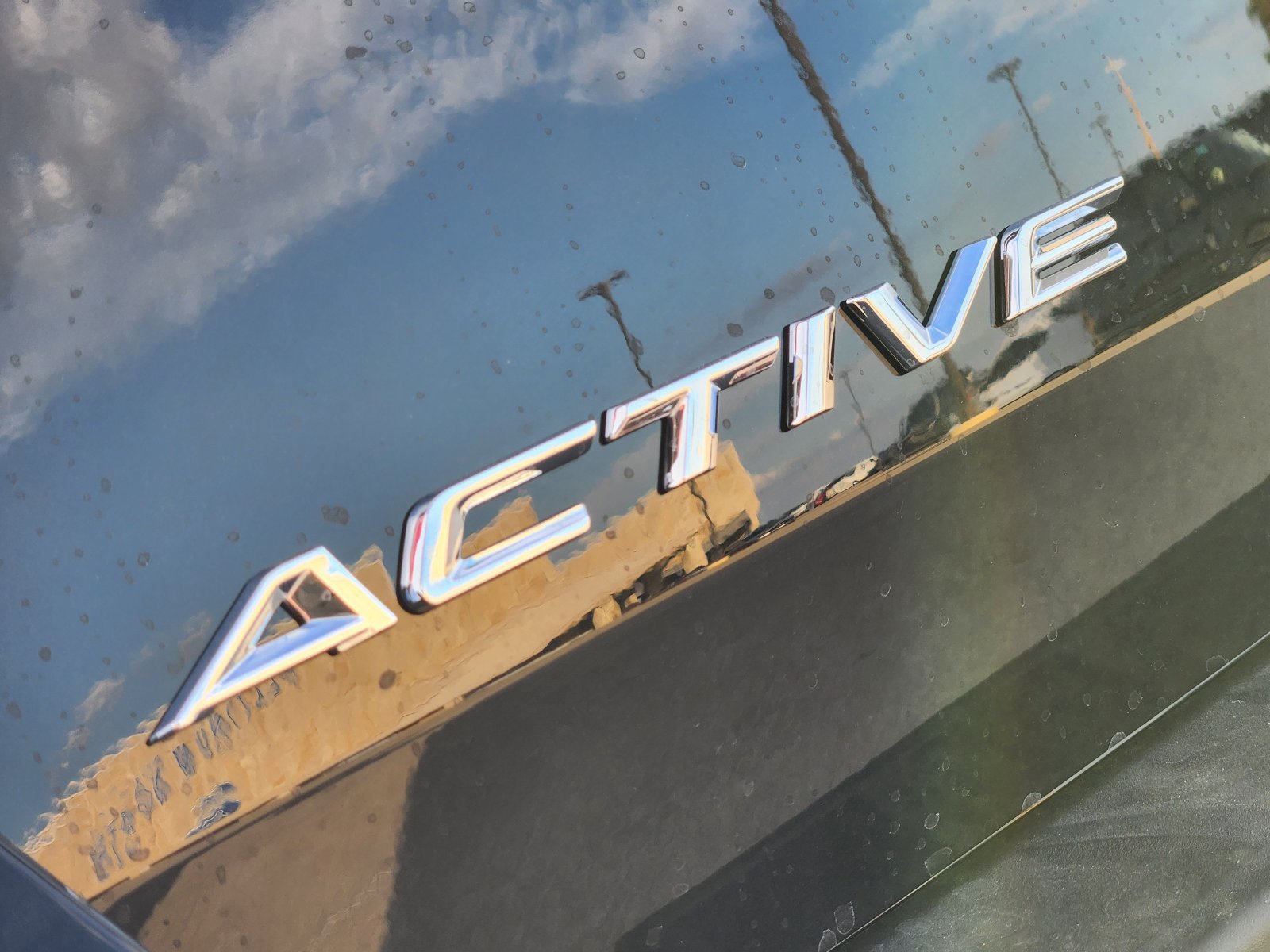 New 2027 Ford Explorer Active RWD image 12