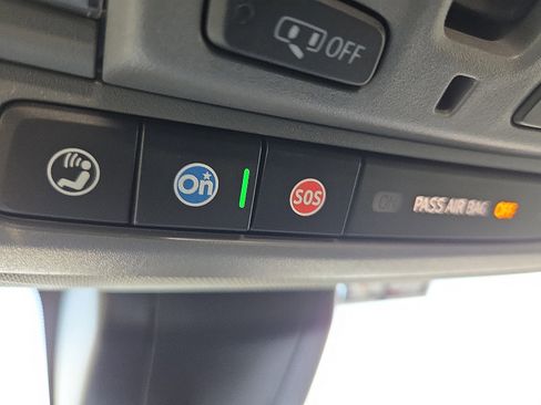 Used 2022 GMC Sierra 1500 Denali w/ Denali Premium Package image 22