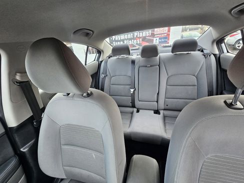 Used 2018 Kia Forte LX w/ LX Popular Package image 16