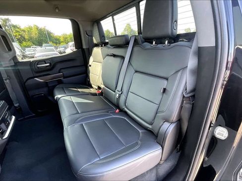 Used 2020 GMC Sierra 1500 SLT w/ SLT Premium Plus Package AWD/4WD image 32