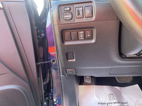 Used 2022 Toyota 4Runner SR5 image 17