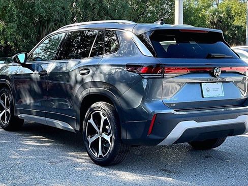 New 2026 Volkswagen Tiguan SE image 7