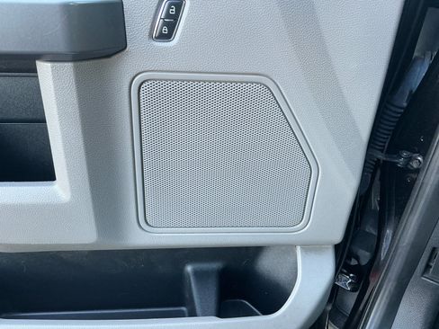Used 2019 Ford F150 XLT w/ Equipment Group 301A Mid AWD/4WD image 27
