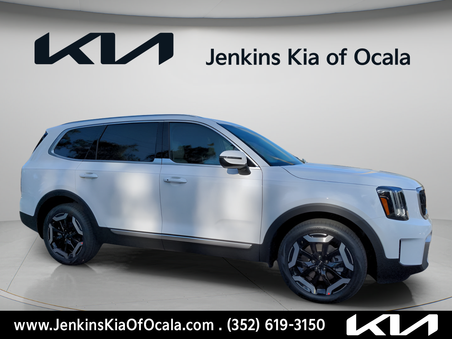 Certified 2023 Kia Telluride EX w/ EX Captain's Chair Package FWD image 1