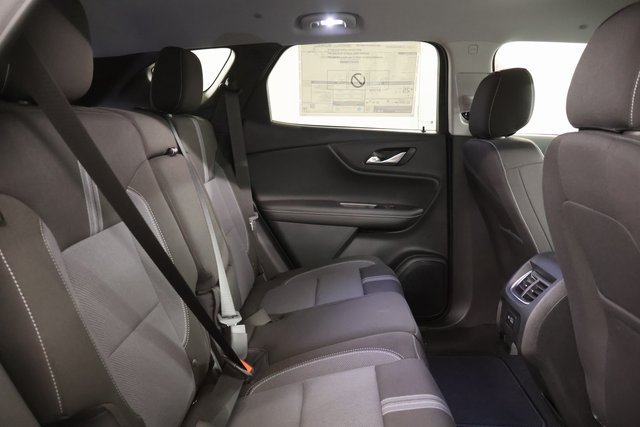 New 2026 Chevrolet Blazer LT w/ Convenience Package FWD image 27