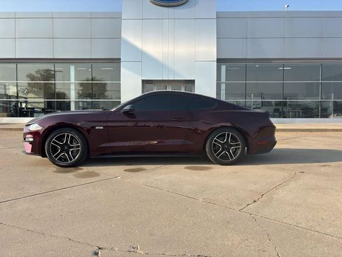 Used 2018 Ford Mustang GT image 2
