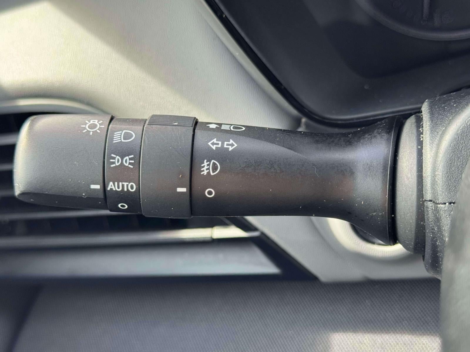 Certified 2024 Subaru Outback Premium AWD/4WD image 16