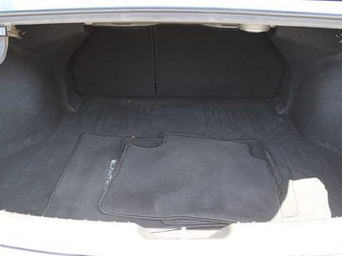 Used 2024 Hyundai Elantra Limited FWD image 34