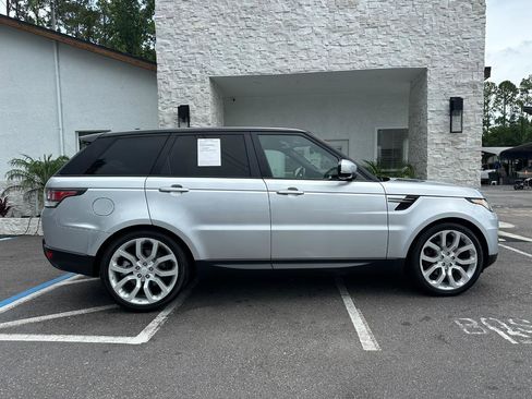 Used 2016 Land Rover Range Rover Sport SE AWD/4WD image 17