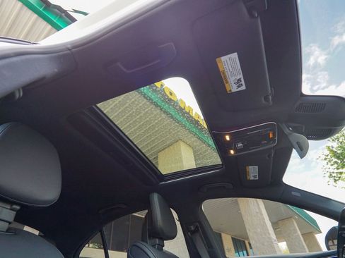 Used 2023 Mercedes-Benz C 300 4MATIC Sedan image 27