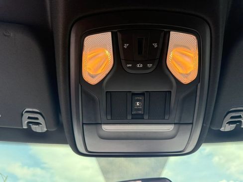 Used 2020 RAM 1500 Rebel AWD/4WD image 28