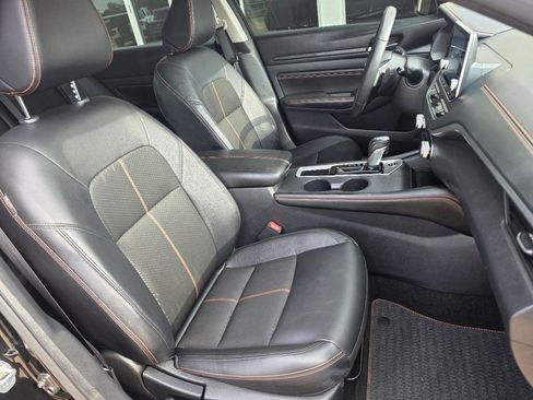 Used 2022 Nissan Altima 2.5 SR w/ Midnight Edition Package FWD image 21