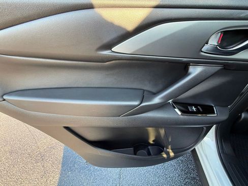 Used 2022 MAZDA CX-9 Touring image 26