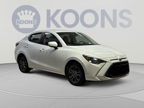 Used 2019 Toyota Yaris LE FWD image 22